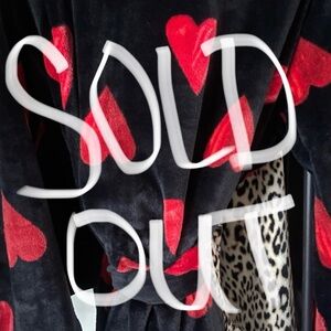 Black and Red Heart Patterned Robe